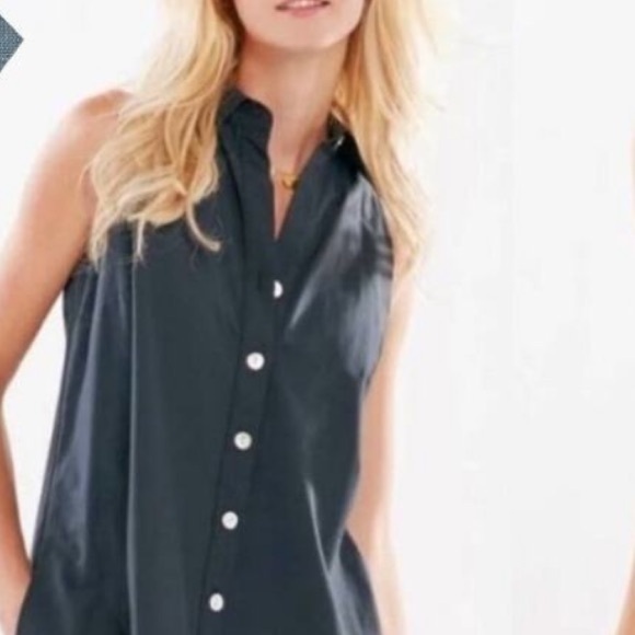 Finley Sleeveless Button Back Shirt Swing Top Xs